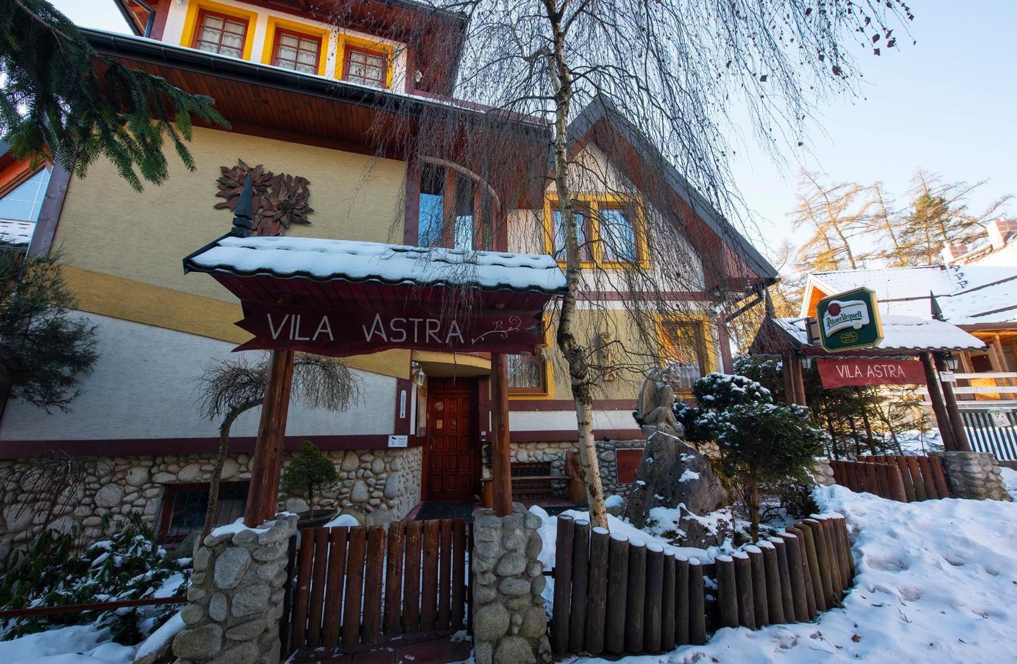 Wellness Vila Astra Stará Lesná Exterior foto